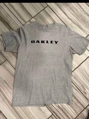 Oakley Grey Short Sleeve Tee with Black Logo